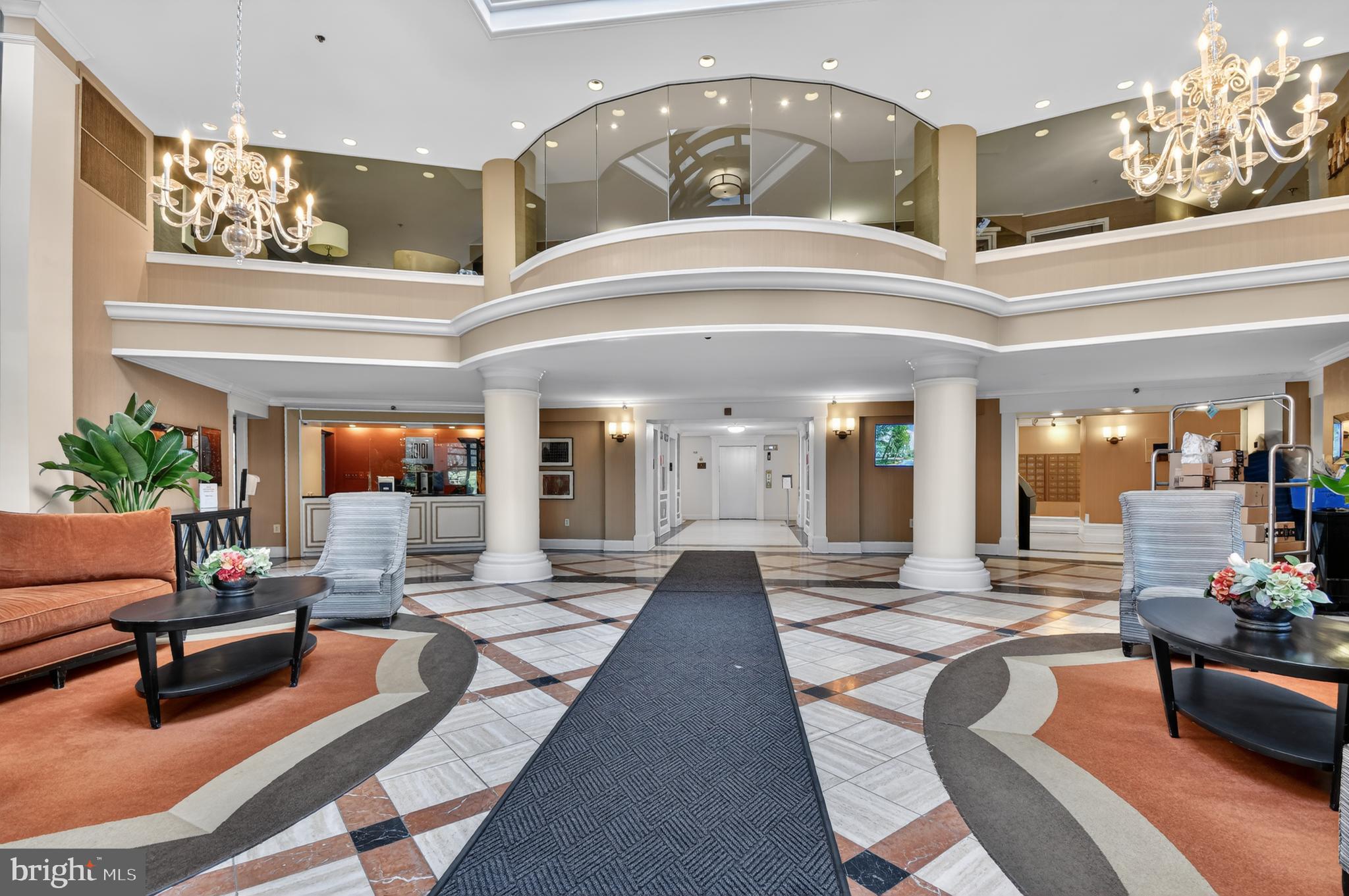 10101 GROSVENOR 701