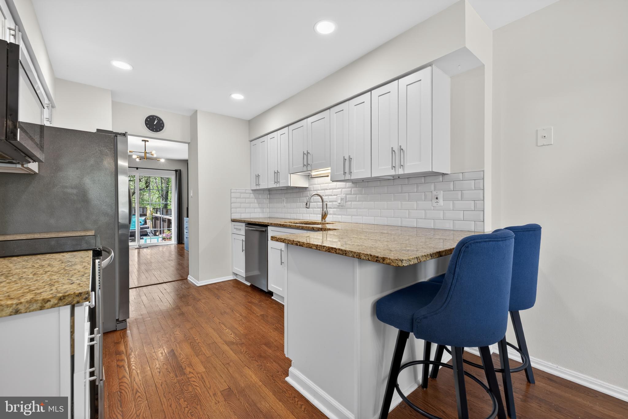 1327 CARLSBAD DRIVE