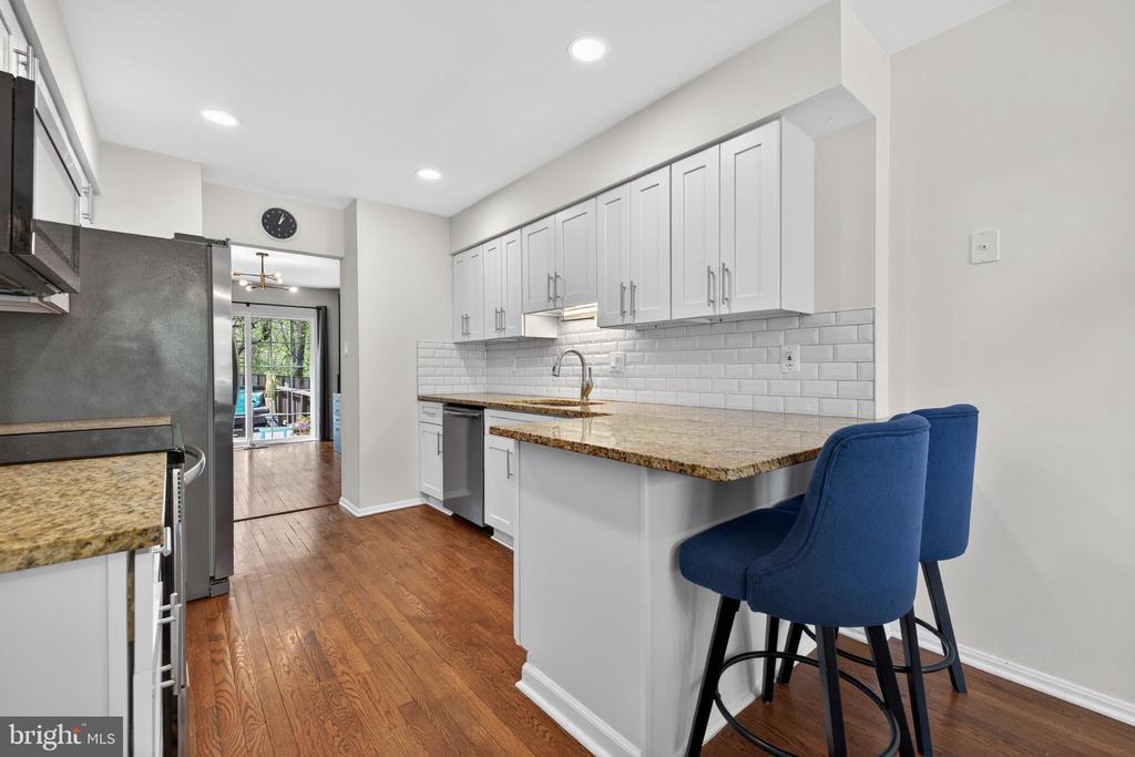 1327 CARLSBAD DRIVE