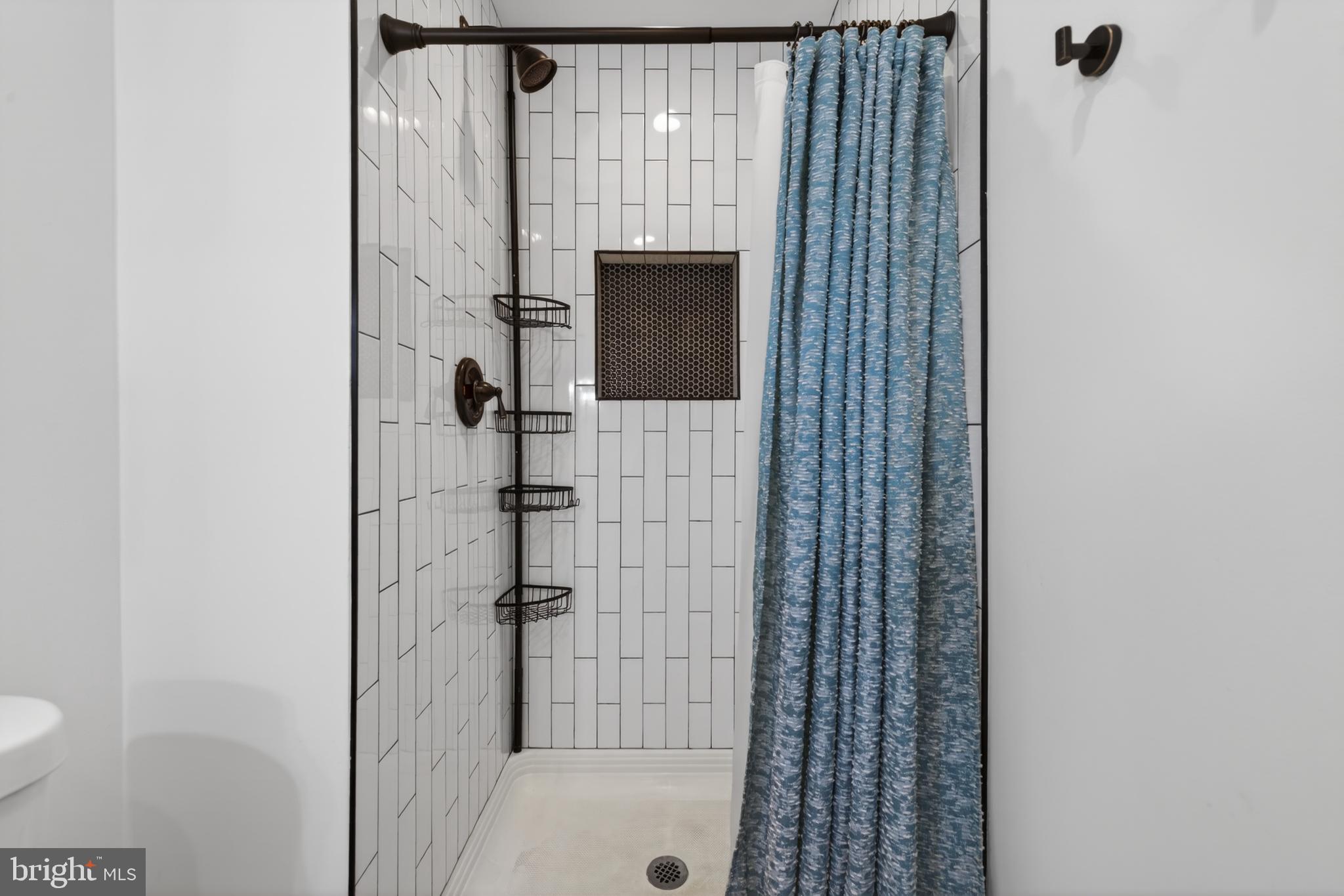 1327 CARLSBAD DRIVE