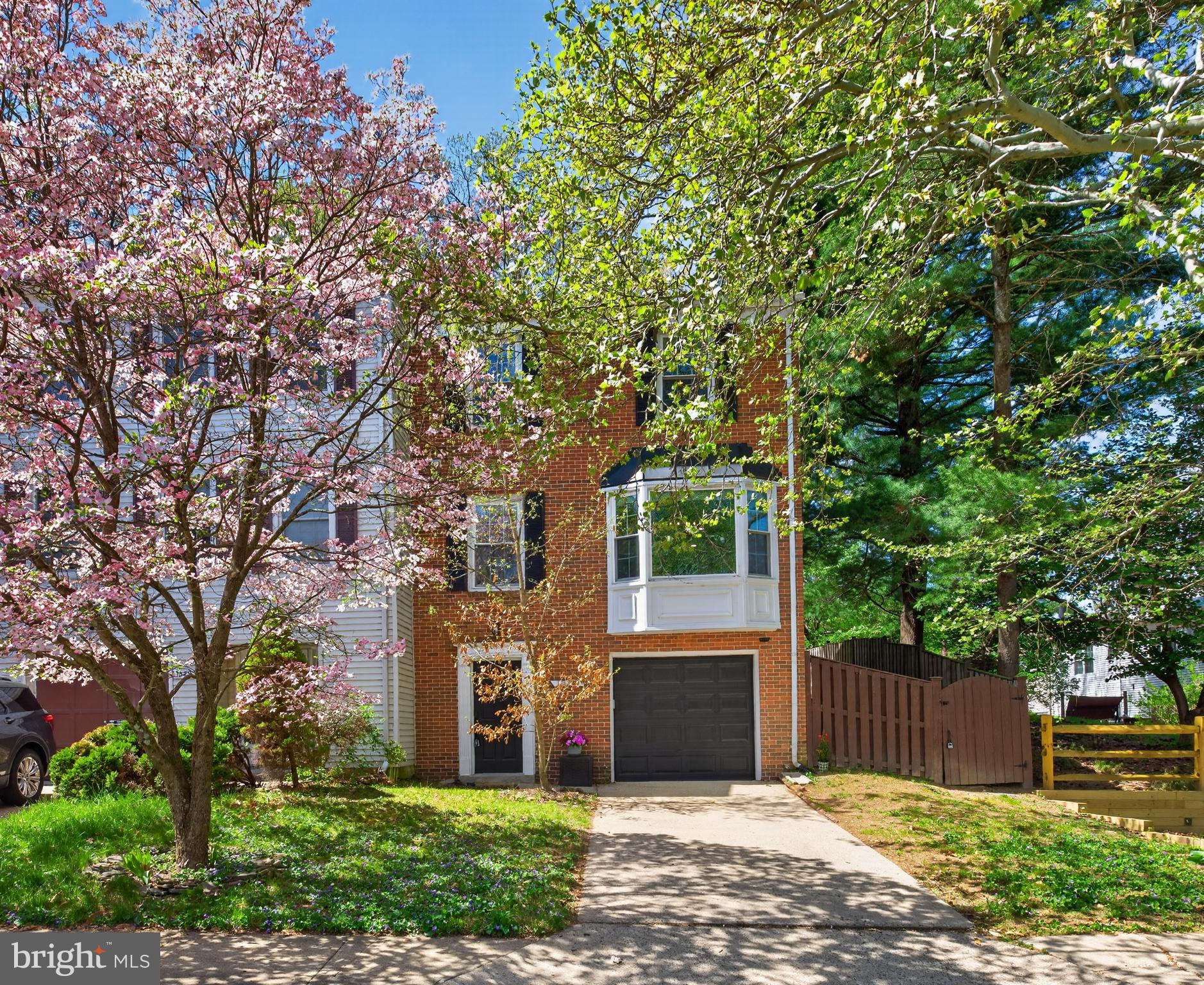 1327 CARLSBAD DRIVE
