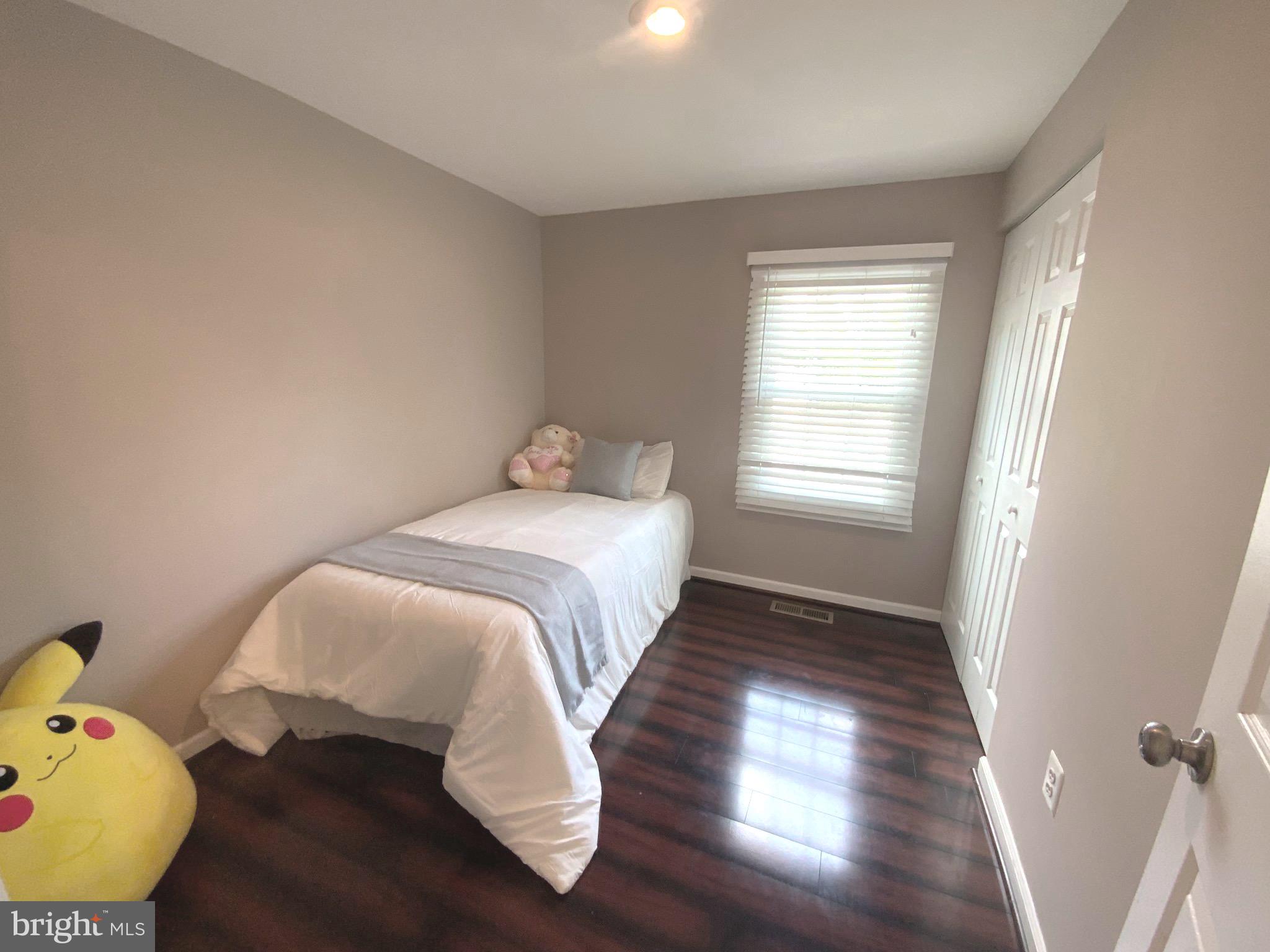 13077 OPEN HEARTH