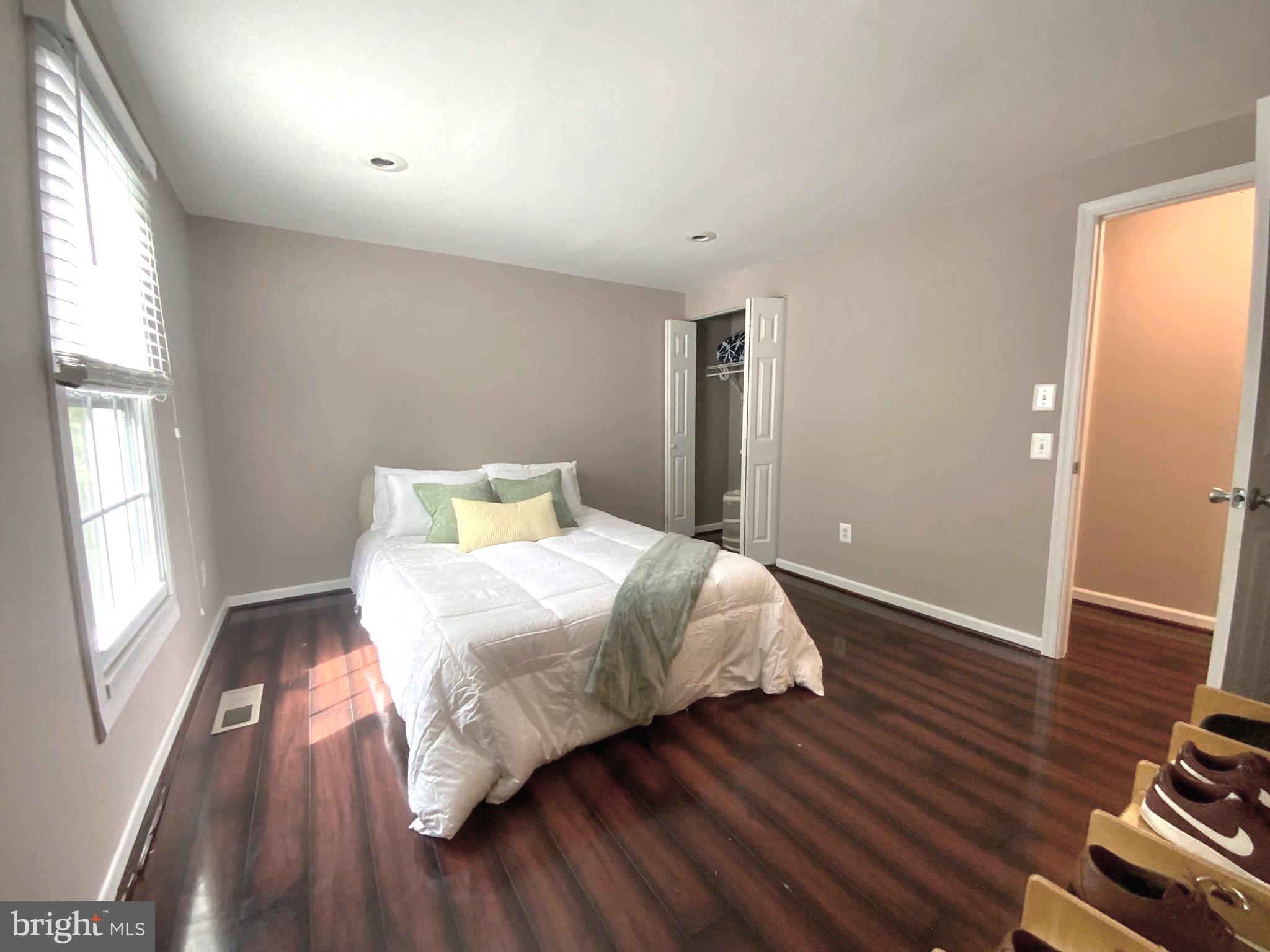 13077 OPEN HEARTH