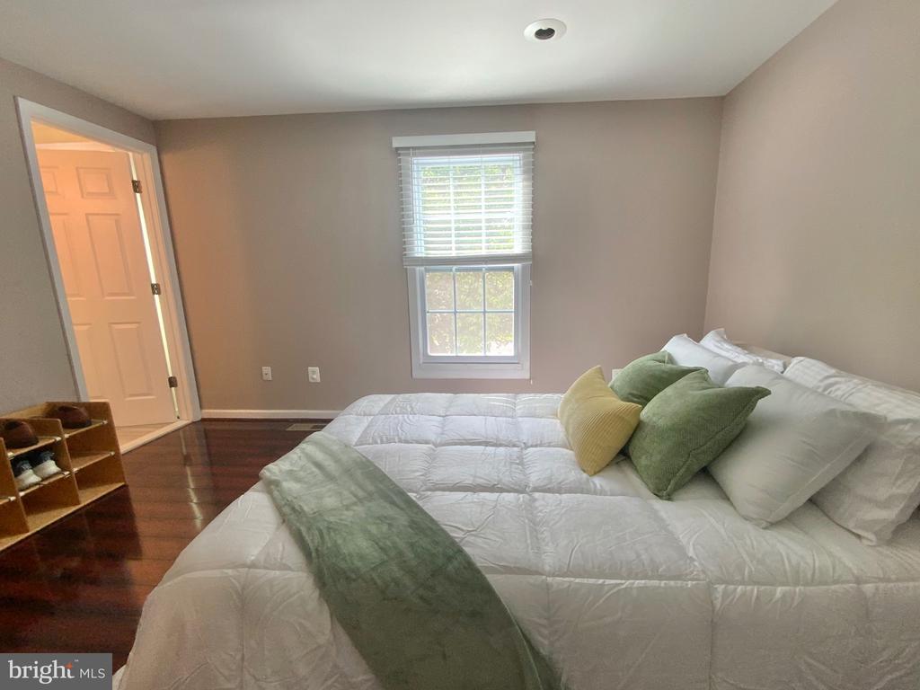 13077 OPEN HEARTH