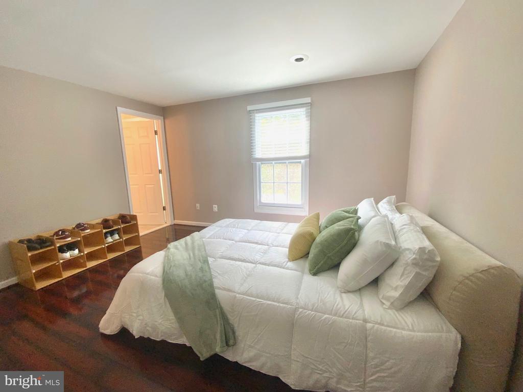 13077 OPEN HEARTH
