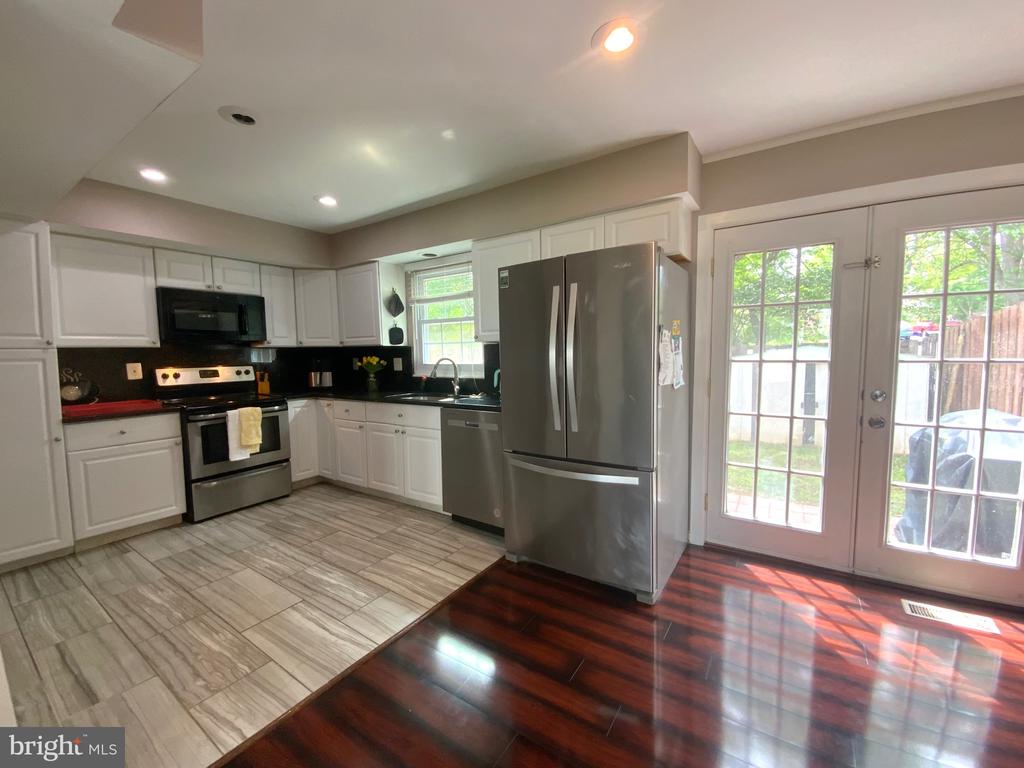 13077 OPEN HEARTH