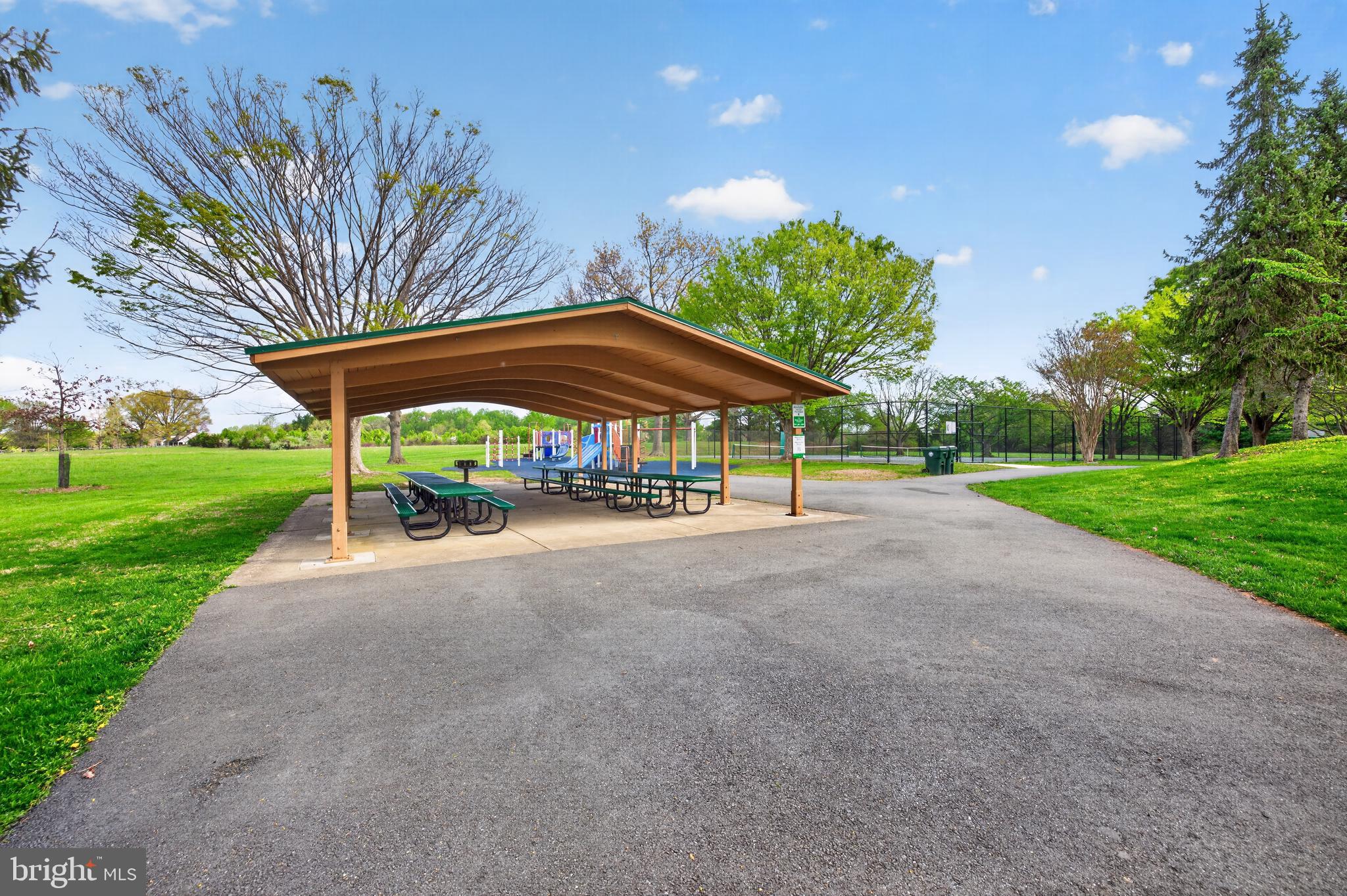 13905 TURKEY RUN COURT