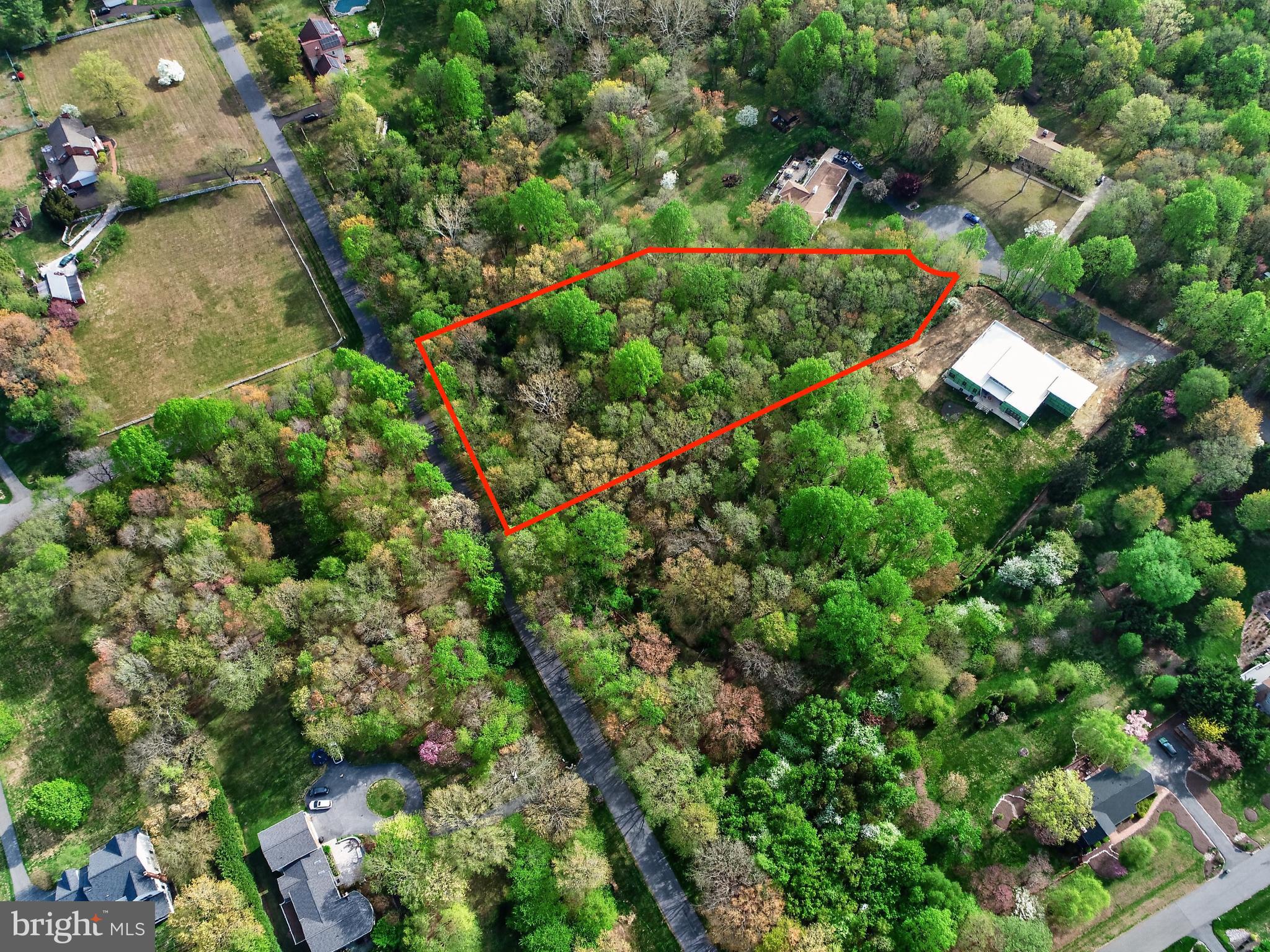 13905 TURKEY RUN COURT