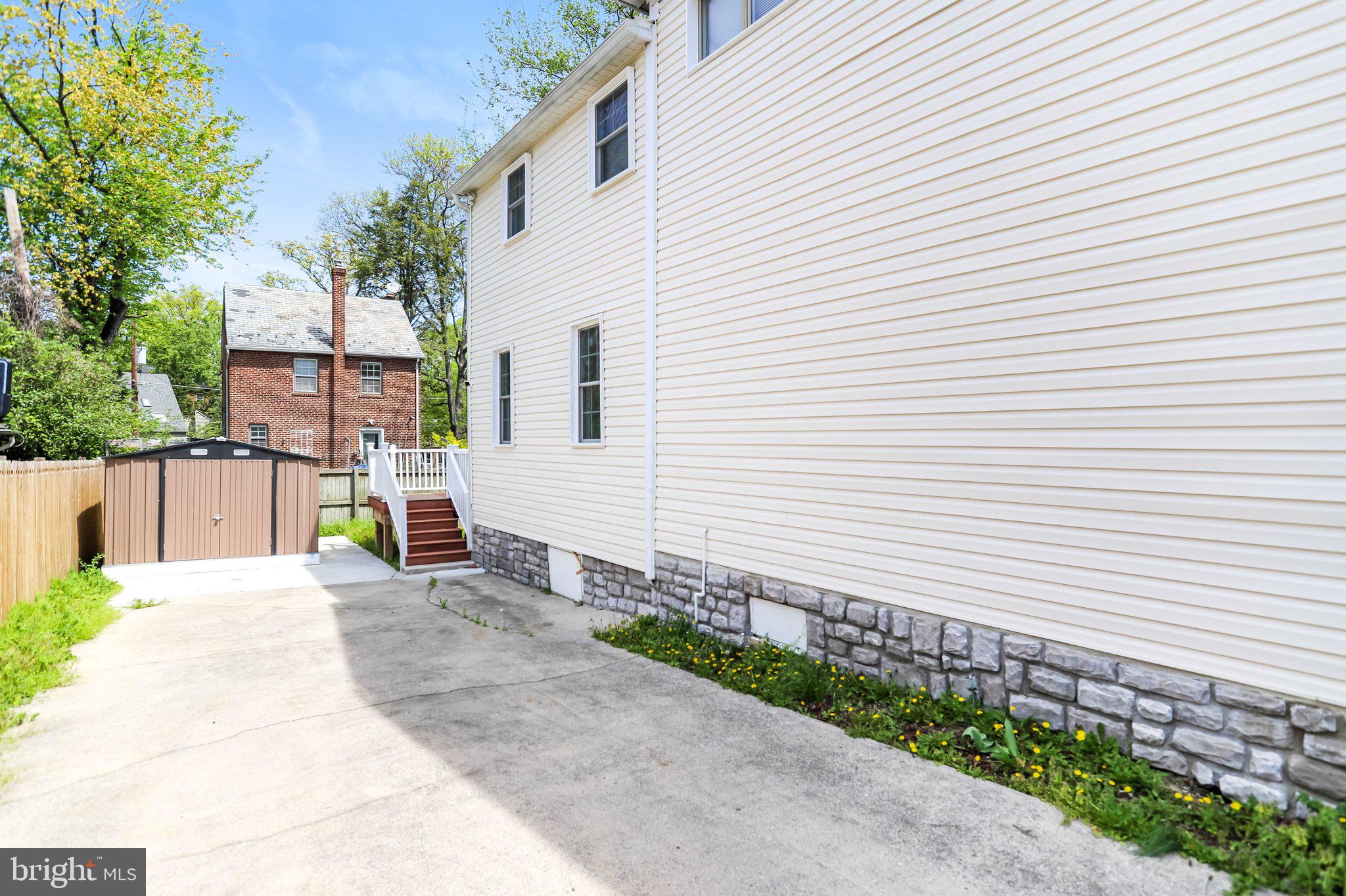 827 PHILADELPHIA AVENUE