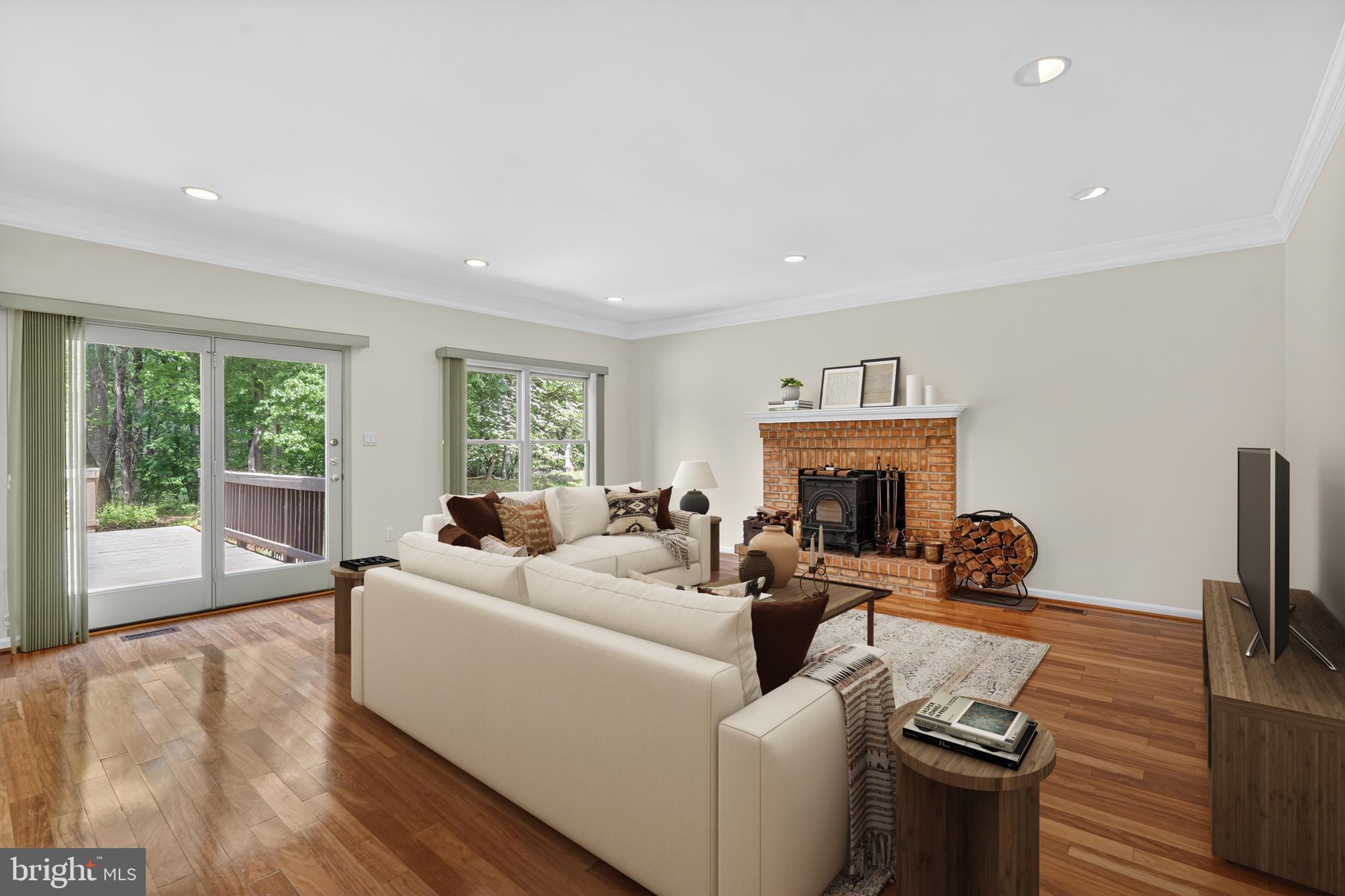 713 BRANDON GREEN DRIVE