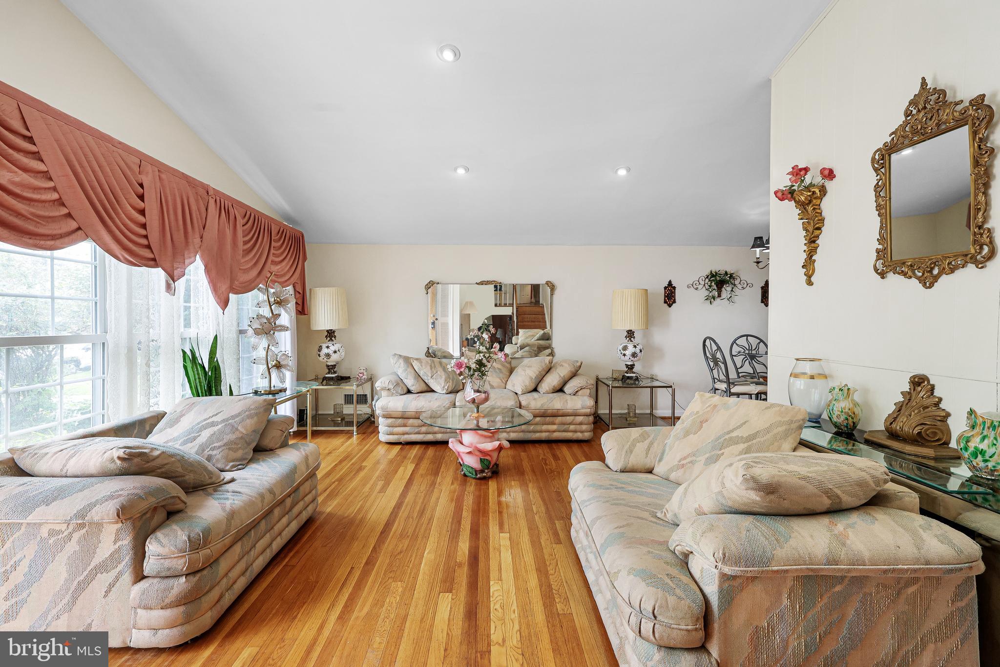 13206 MAY COURT