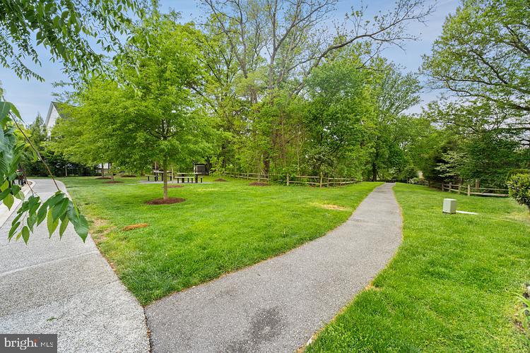 13074 WALLICH WAY