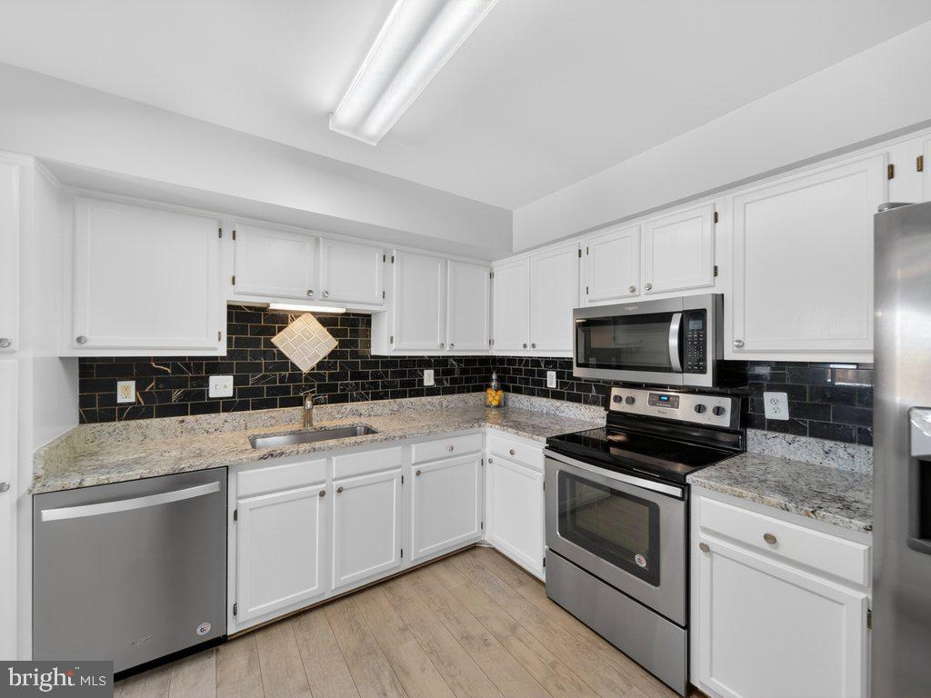 14913 HABERSHAM CIRCLE