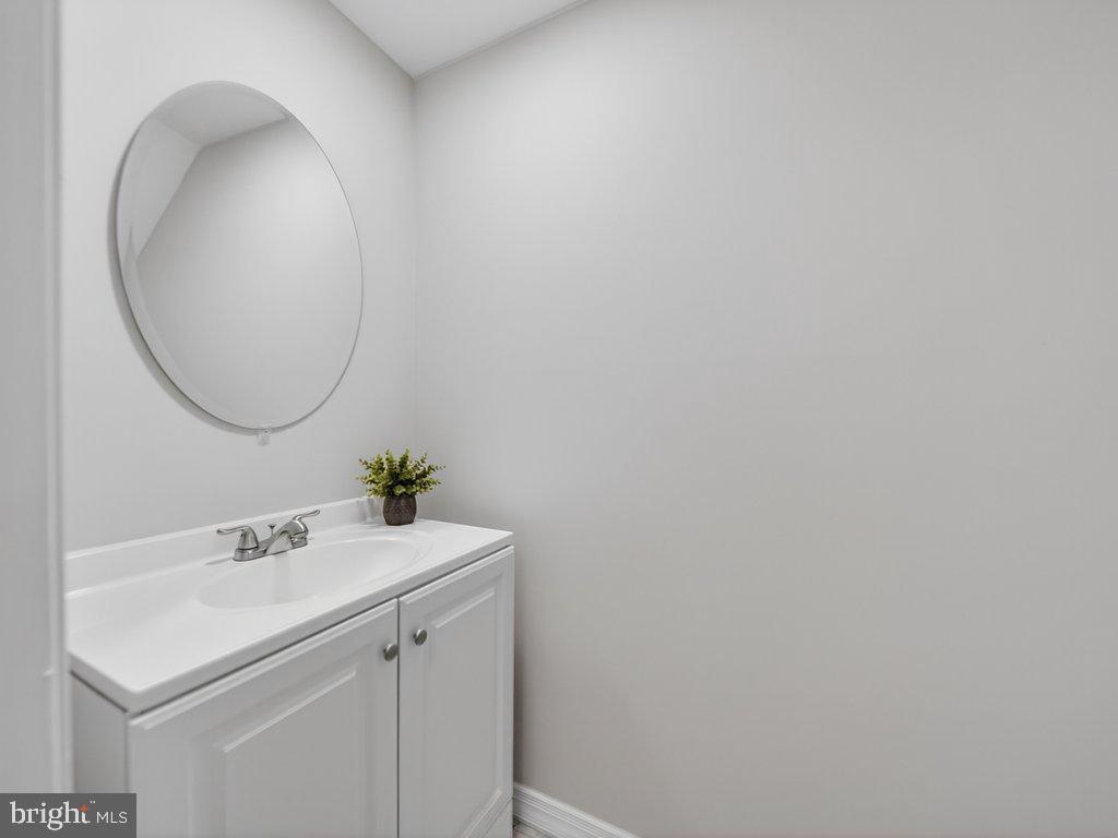 14913 HABERSHAM CIRCLE