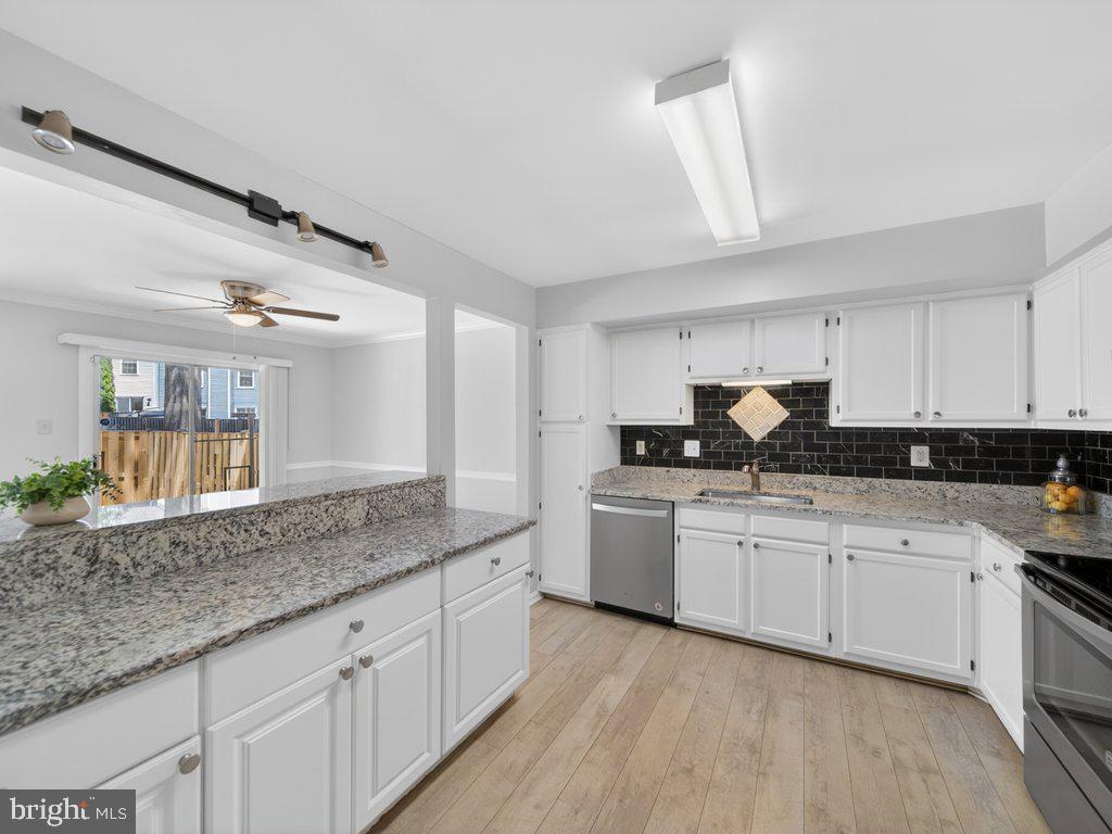 14913 HABERSHAM CIRCLE