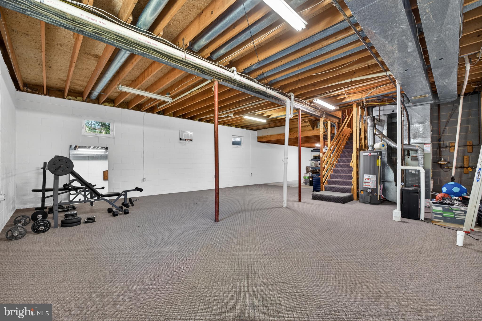 6 GALESVILLE COURT