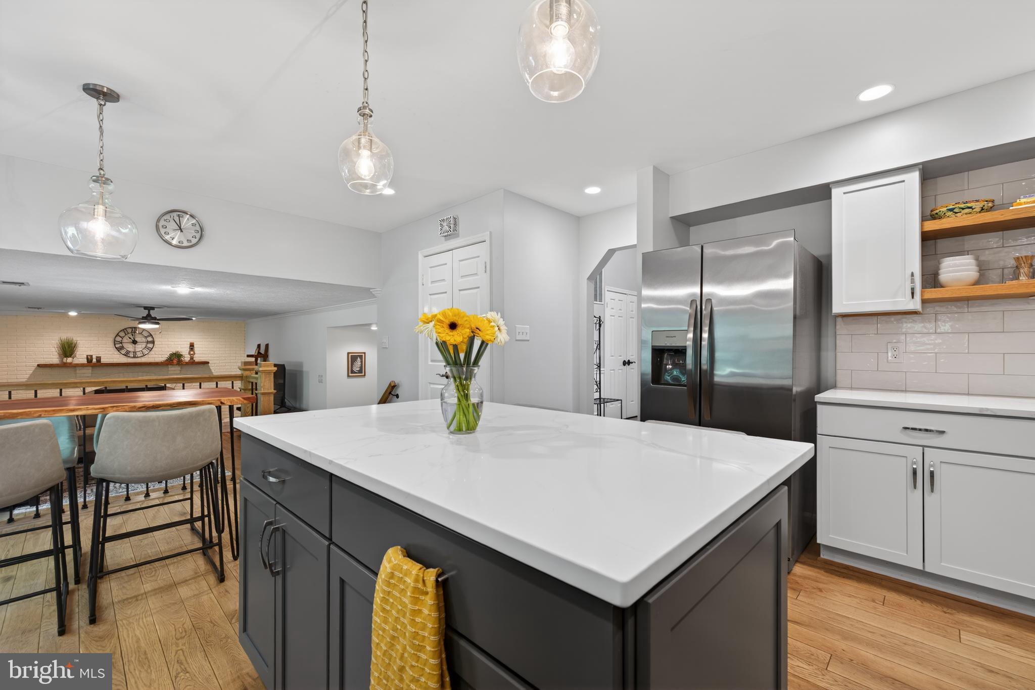 6 GALESVILLE COURT