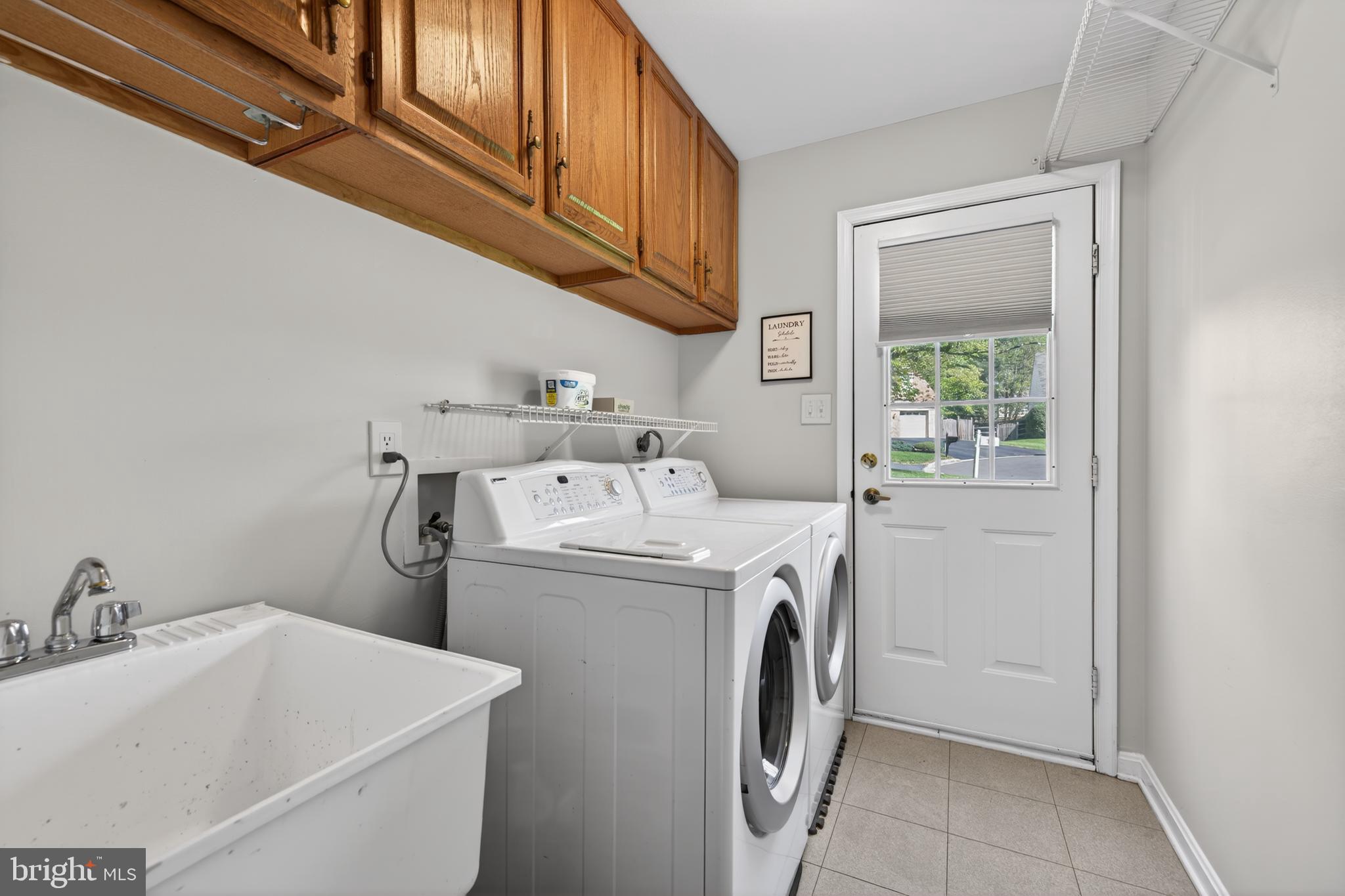 6 GALESVILLE COURT