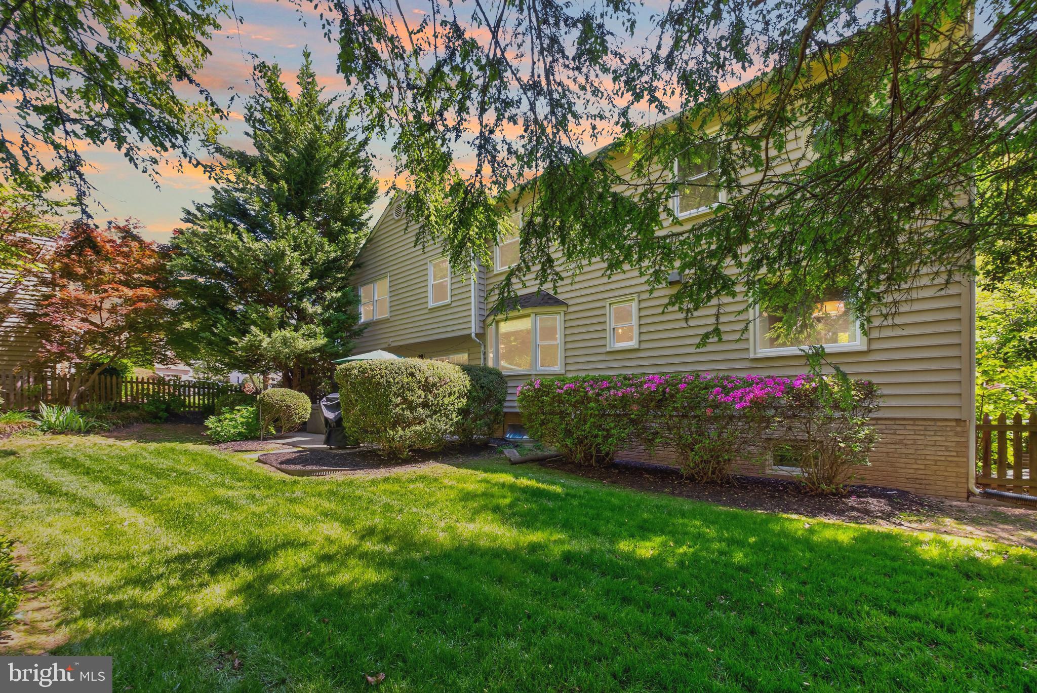 6 GALESVILLE COURT