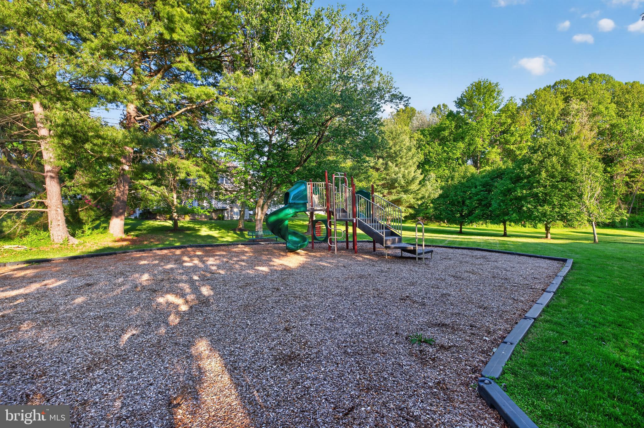 6 GALESVILLE COURT