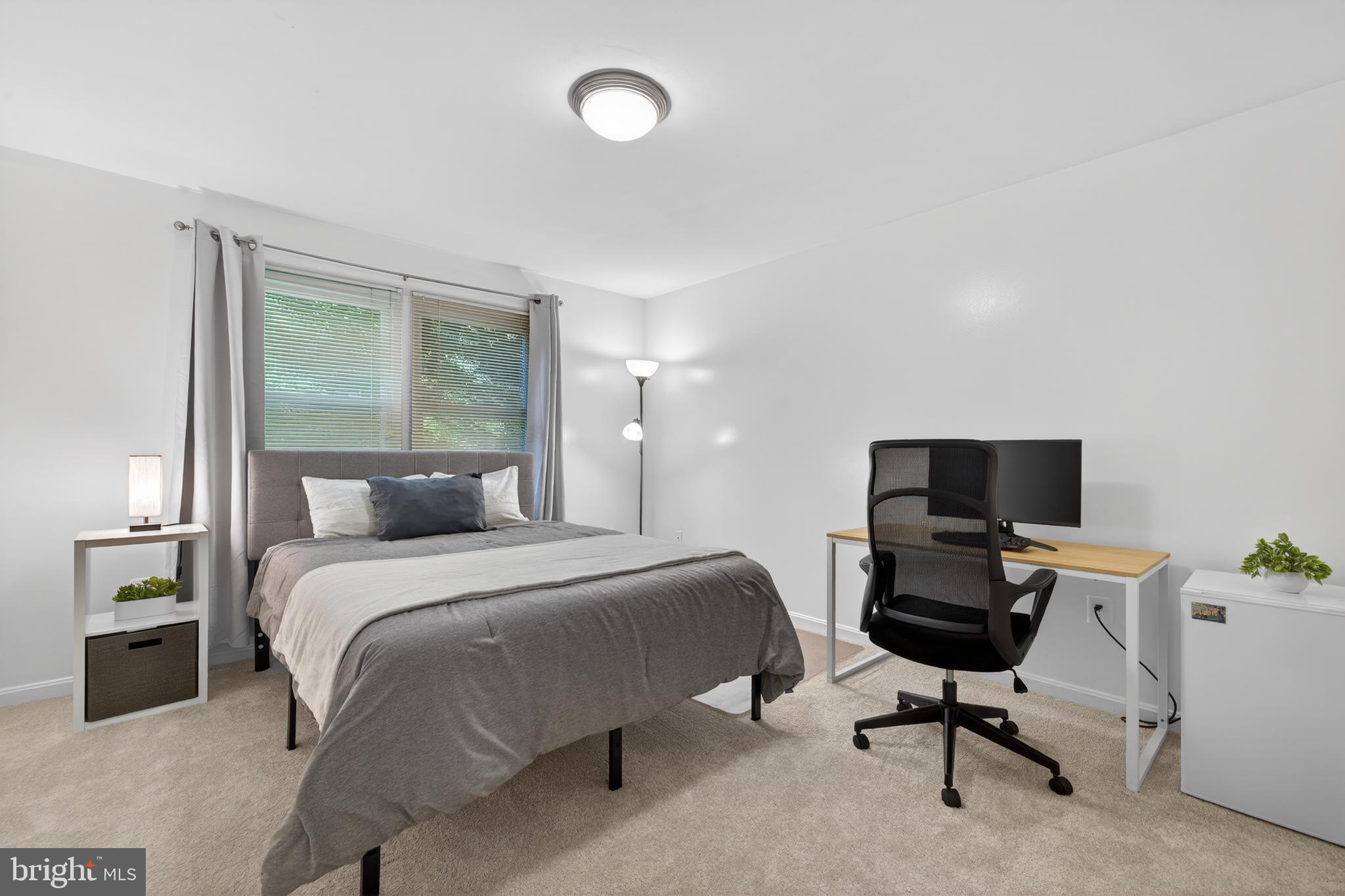 6 GALESVILLE COURT