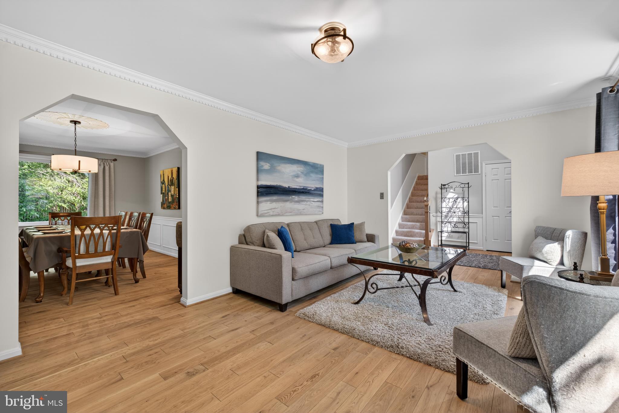 6 GALESVILLE COURT