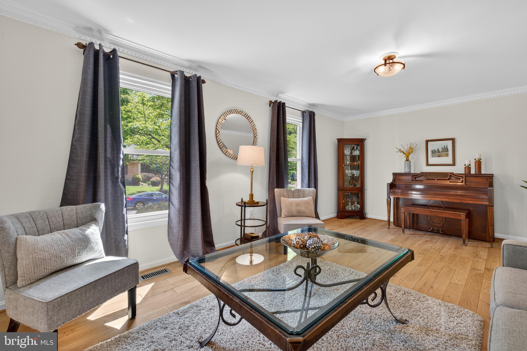 6 GALESVILLE COURT