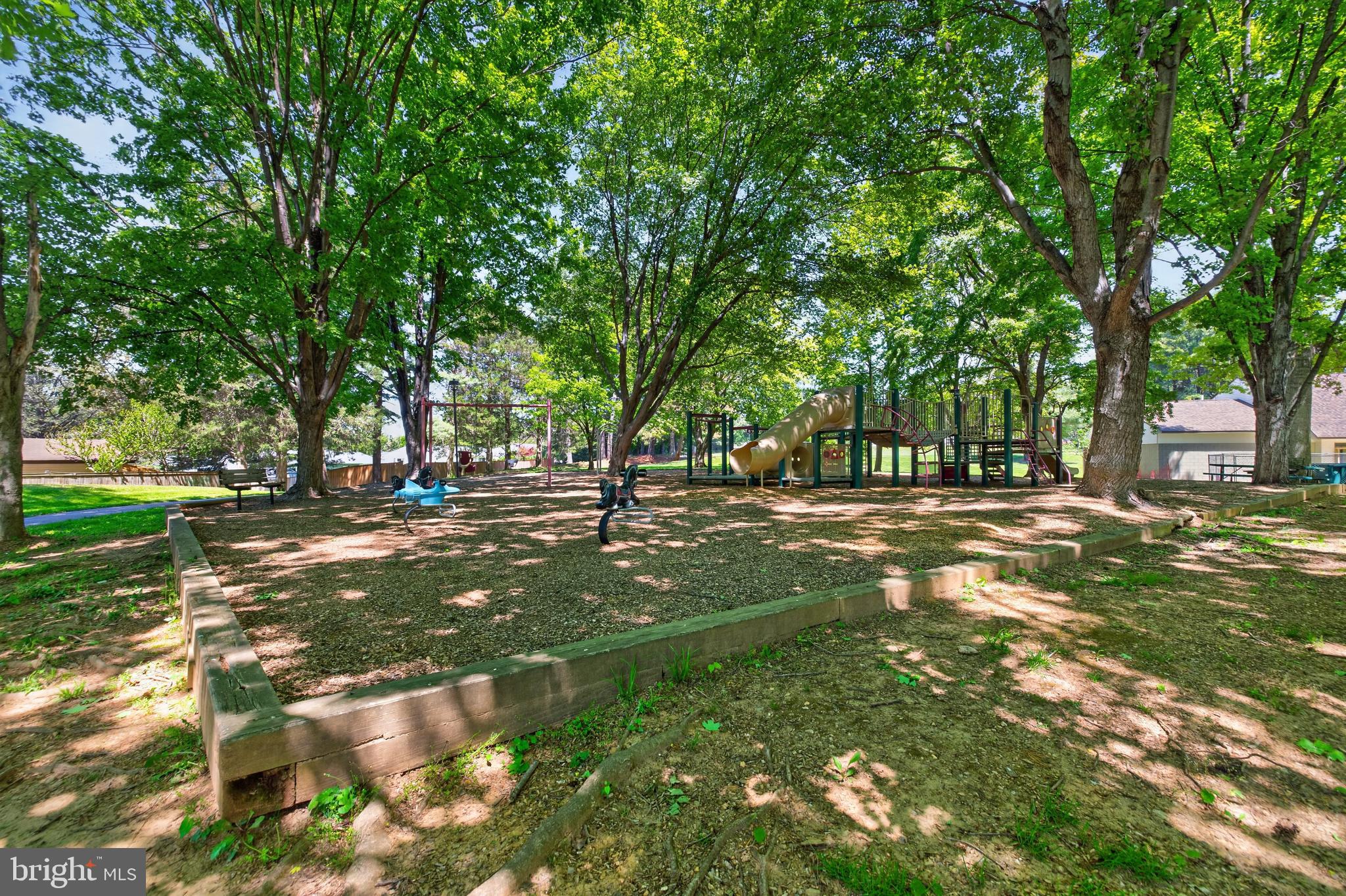 6 GALESVILLE COURT
