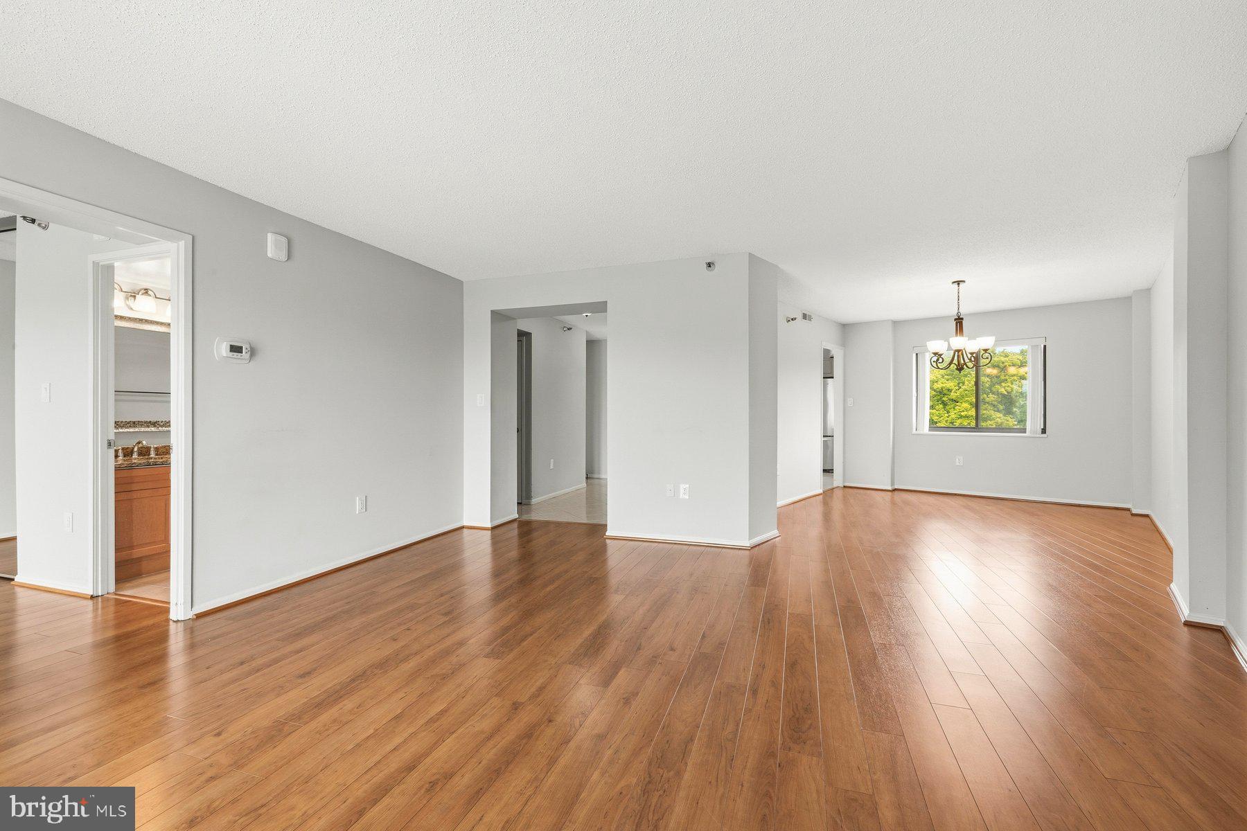 15101 INTERLACHEN DRIVE 1-412