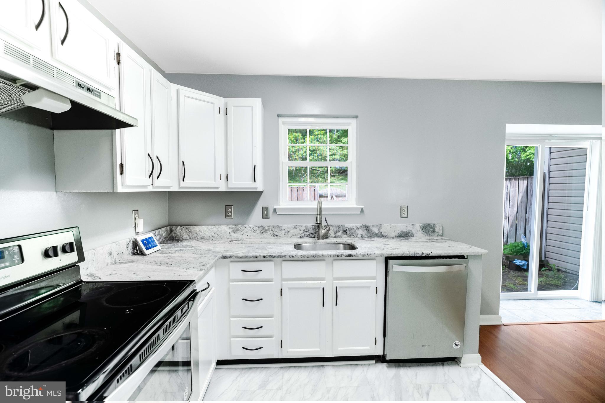 2922 STRAUSS TERRACE