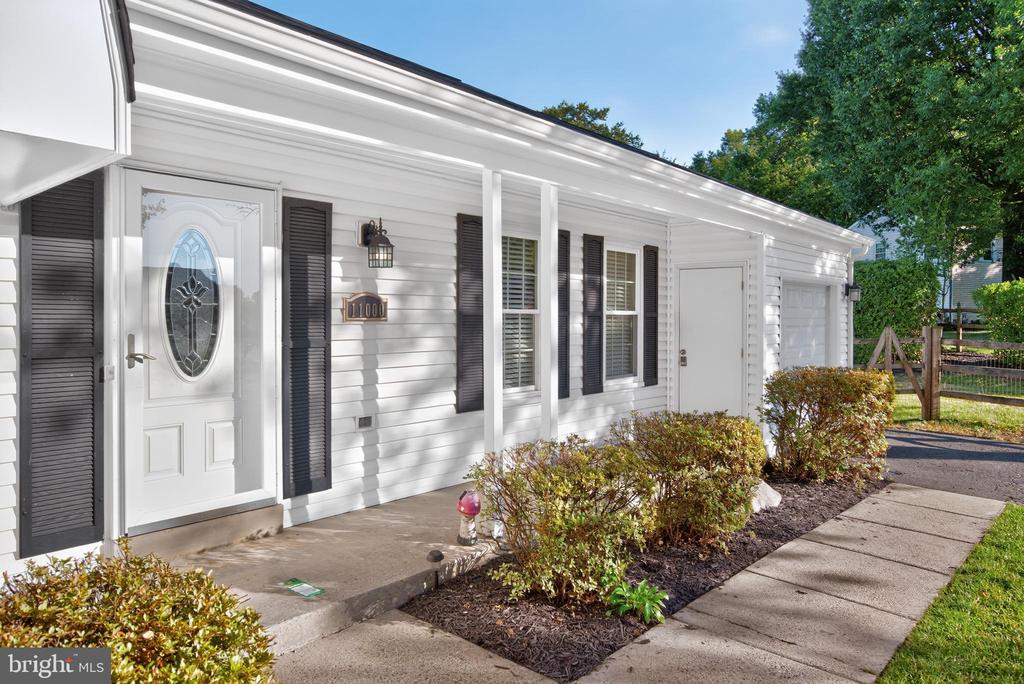 11000 LOPA LANE