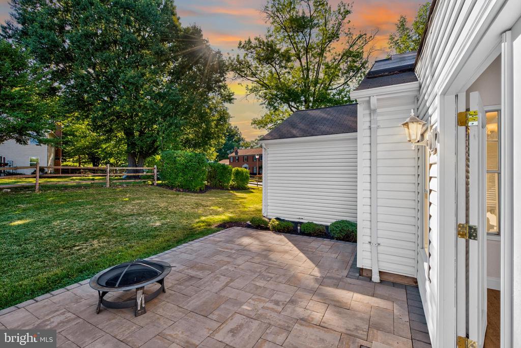 11000 LOPA LANE