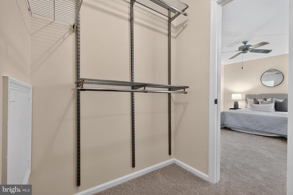 11000 LOPA LANE