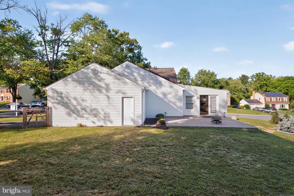 11000 LOPA LANE