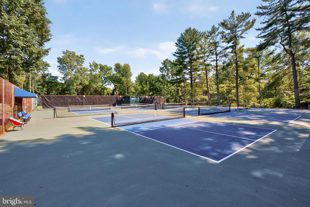 11000 LOPA LANE