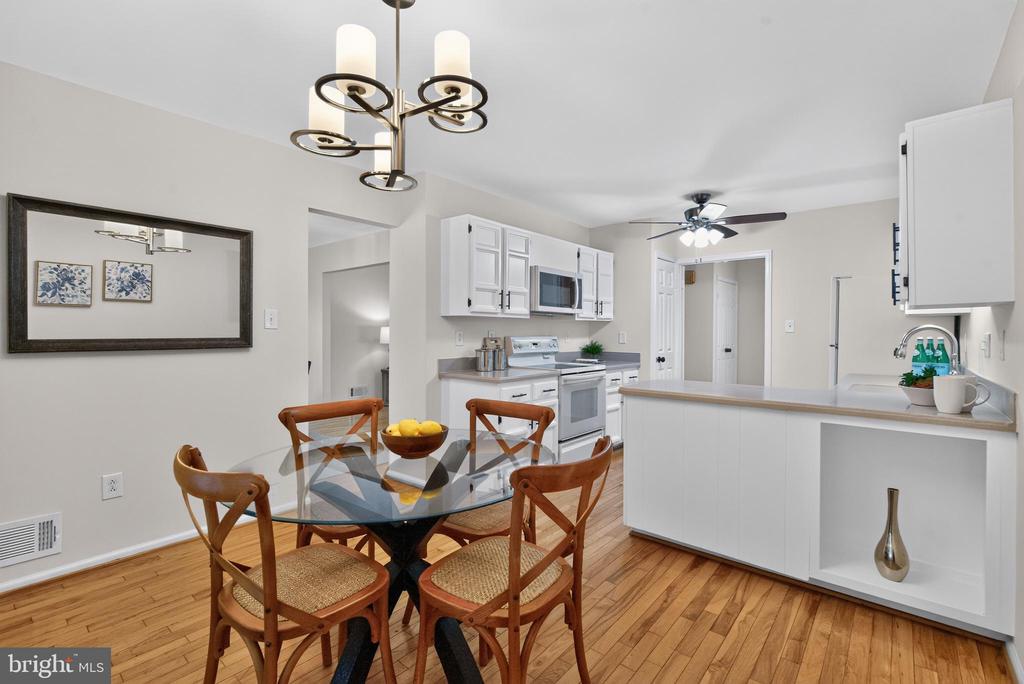 11000 LOPA LANE