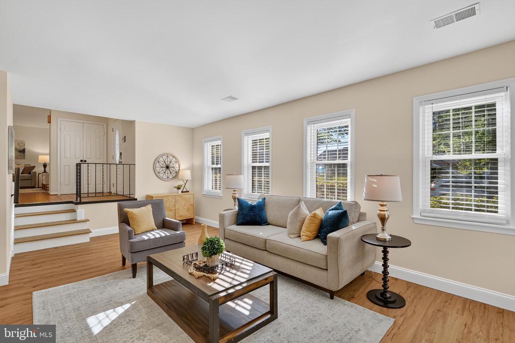 11000 LOPA LANE