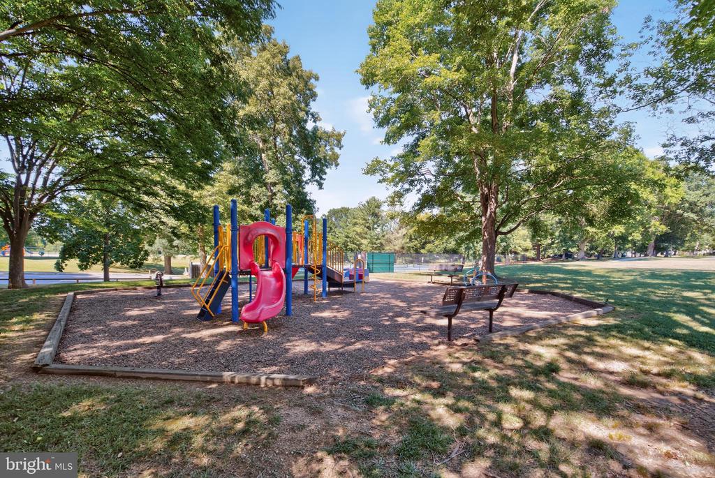 11000 LOPA LANE