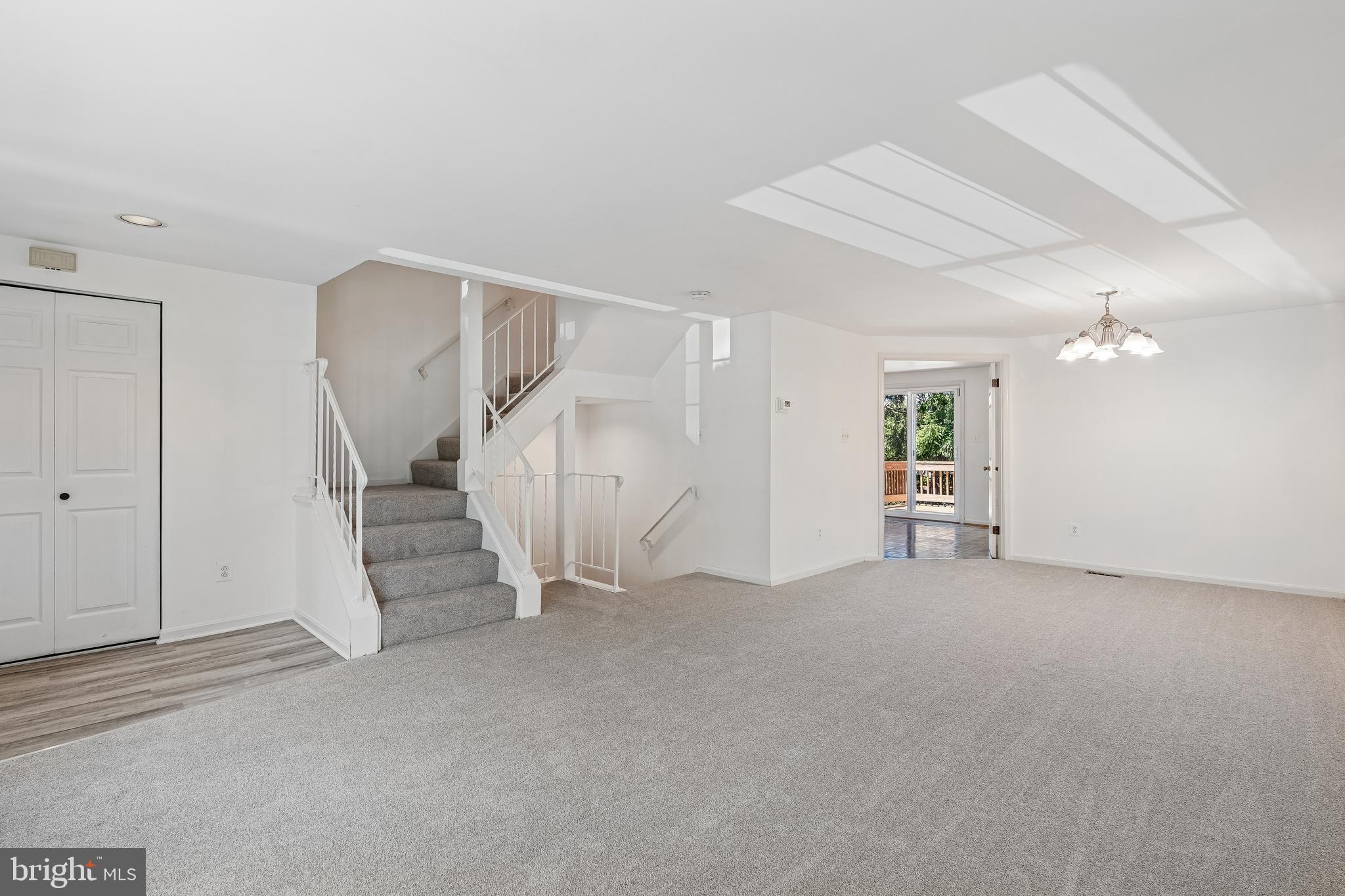 8541 HAWK RUN TERRACE
