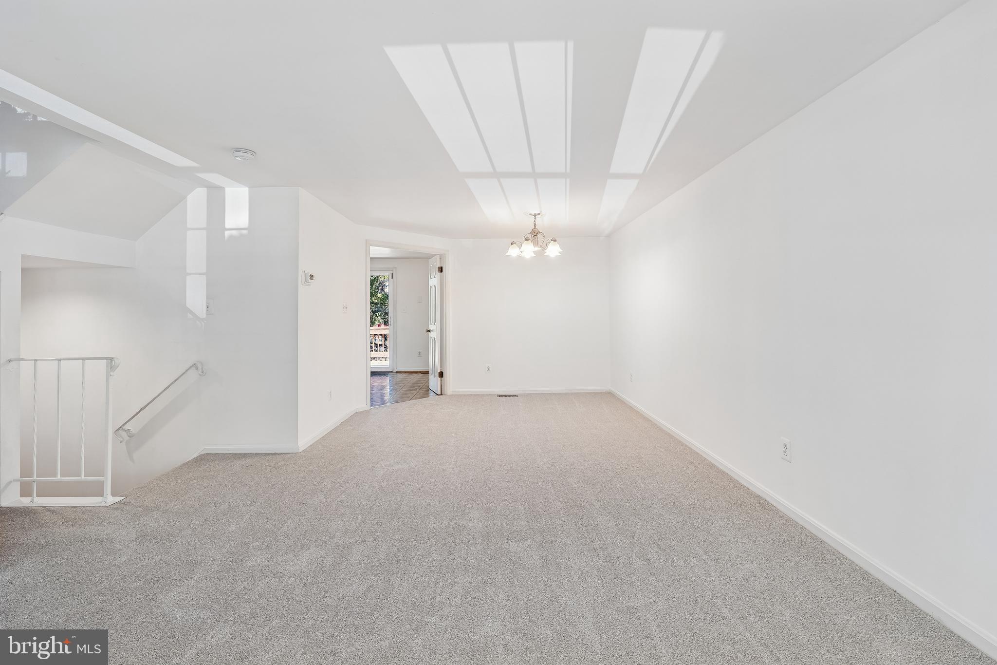 8541 HAWK RUN TERRACE