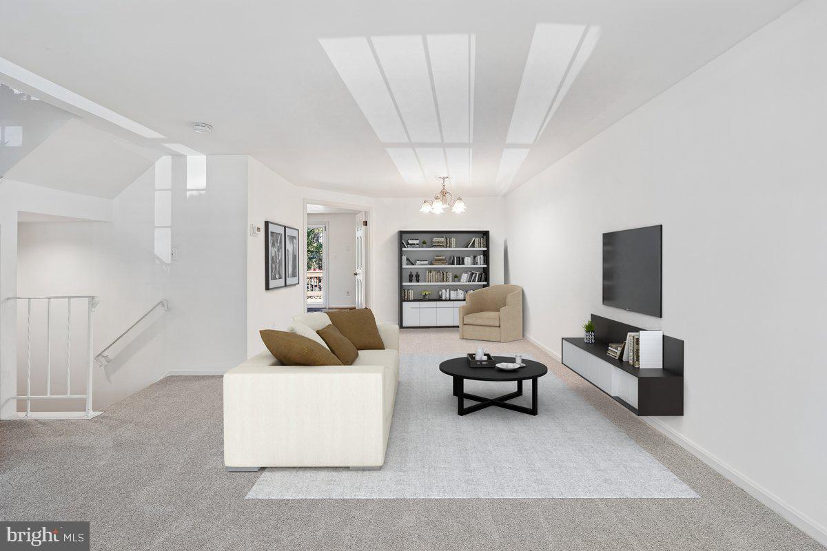 8541 HAWK RUN TERRACE