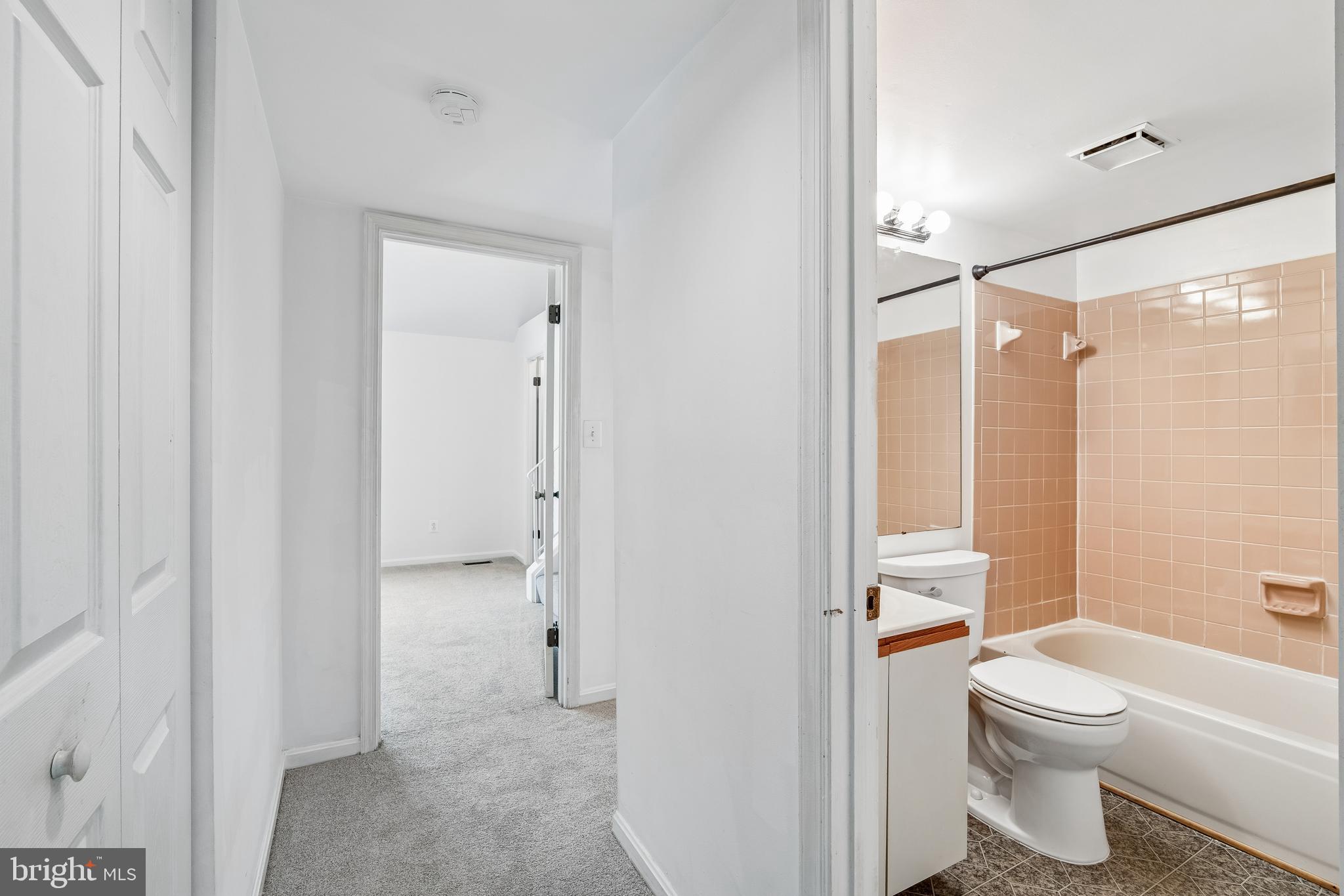8541 HAWK RUN TERRACE
