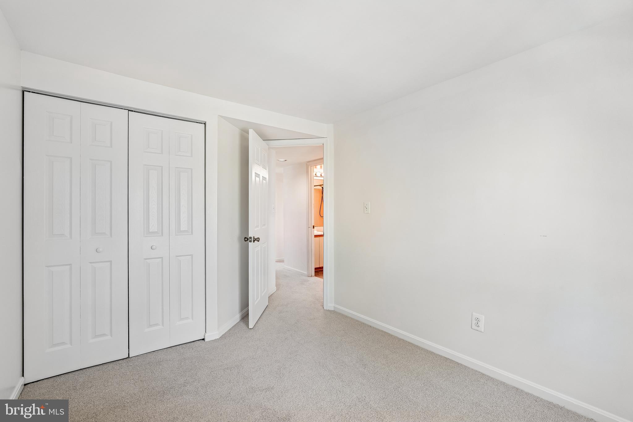8541 HAWK RUN TERRACE