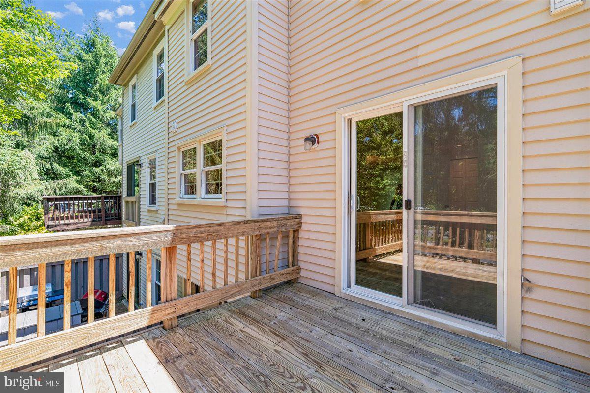 8541 HAWK RUN TERRACE