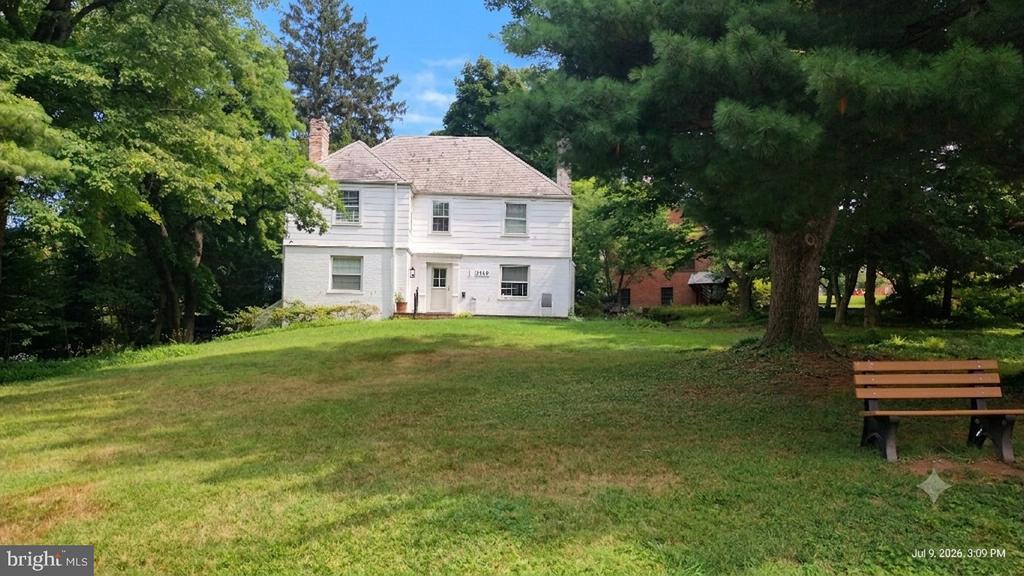 1119 WOODSIDE PARKWAY