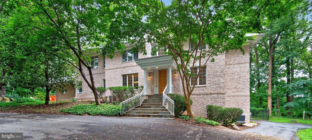 8309 OLD SEVEN LOCKS ROAD