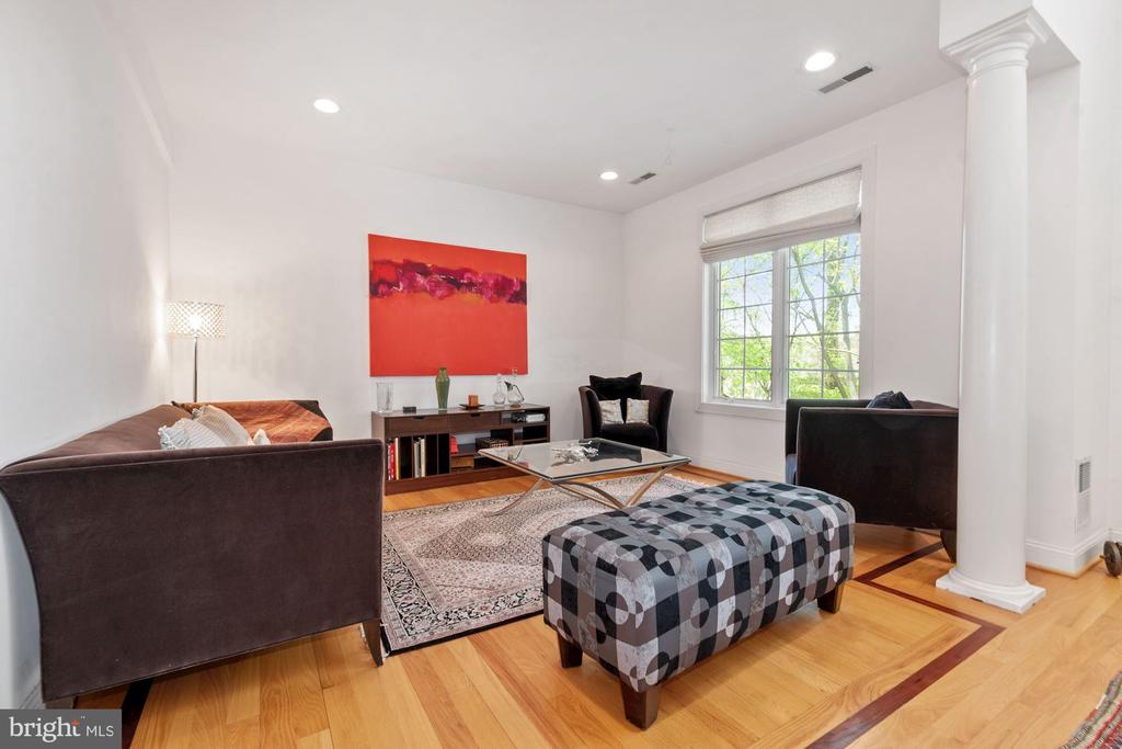 8309 OLD SEVEN LOCKS ROAD