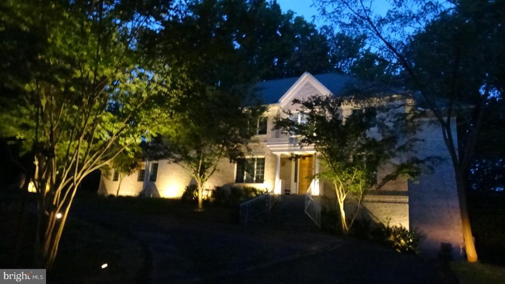 8309 OLD SEVEN LOCKS ROAD