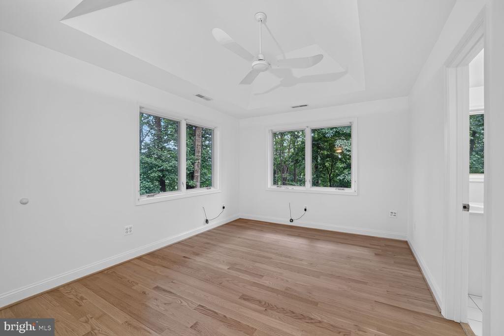 8309 OLD SEVEN LOCKS ROAD