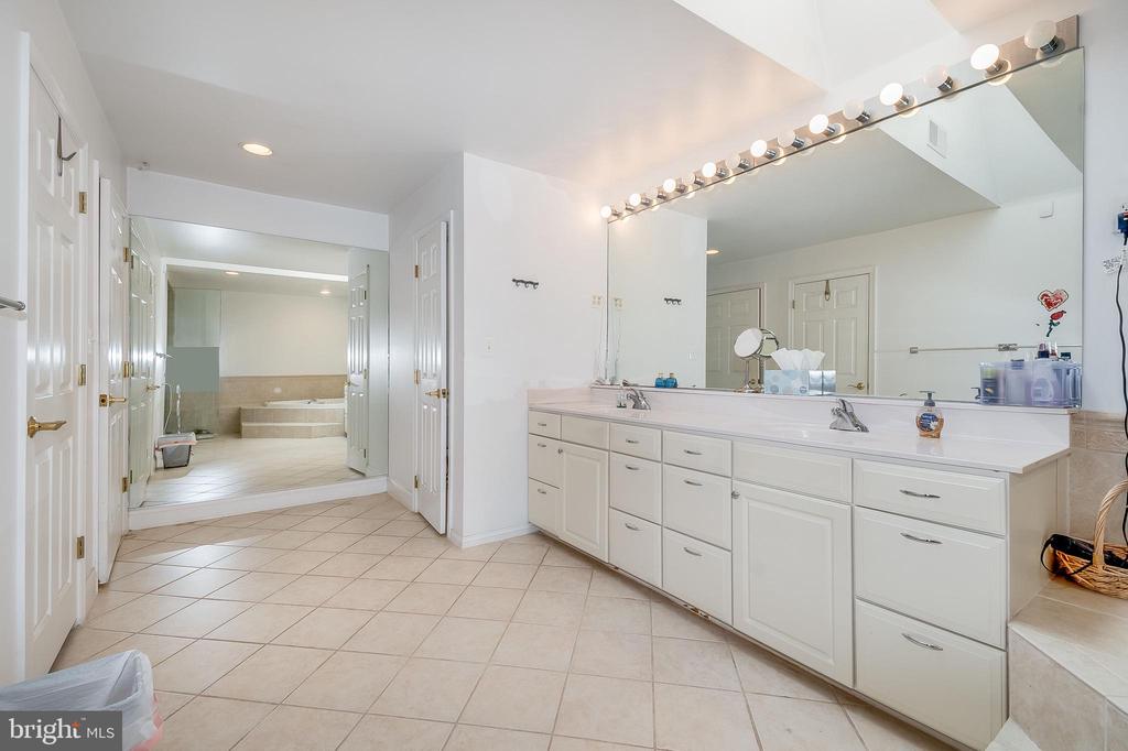 8309 OLD SEVEN LOCKS ROAD